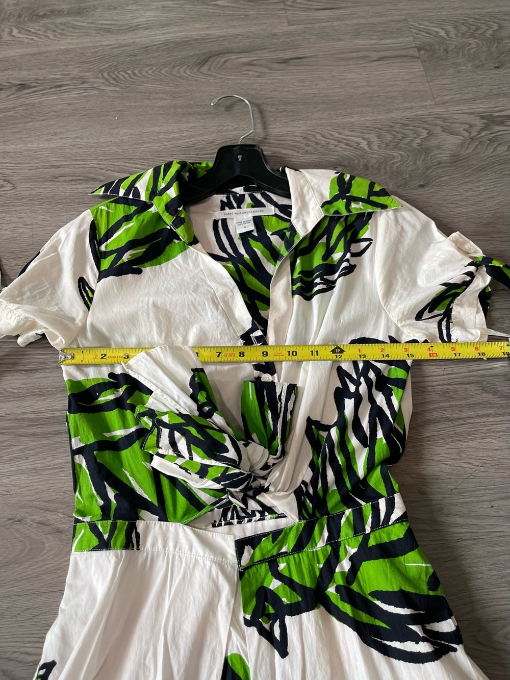 Y2K VTG 2006 Diane Von Furstenberg White Midi Dress with Green Floral Print - Picture 12 of 12